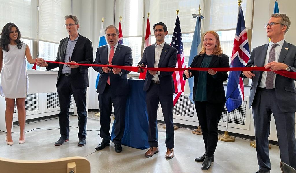 Argentine Connection: el Embajador Argüello inaugura imponente local en Chicago para promover productos argentinos
