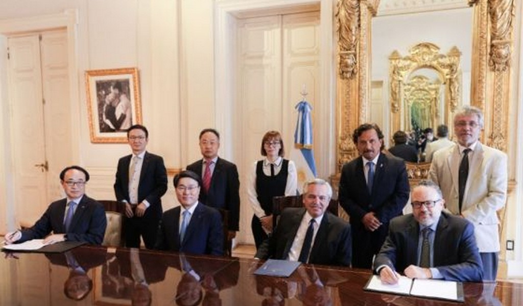 El gobernador Sáenz y directivos de Posco confirmaron al Presidente el inicio de la planta comercial de litio